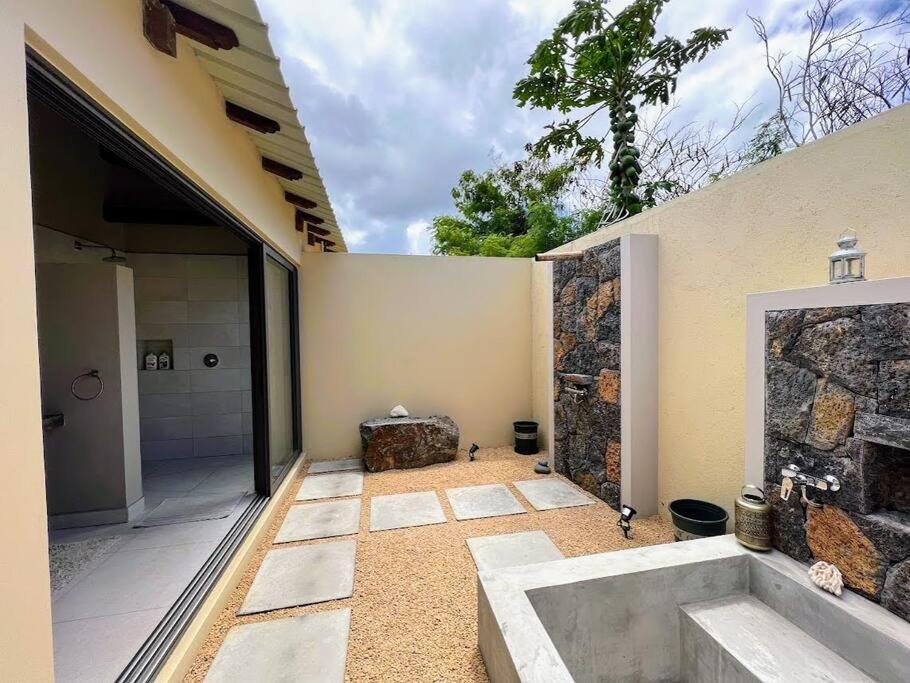 Lakaz Kannell - Vanilla Lodge, Secluded Outside Bath & Shower Infinity Pool เกป มาลเออเรอส์ ภายนอก รูปภาพ