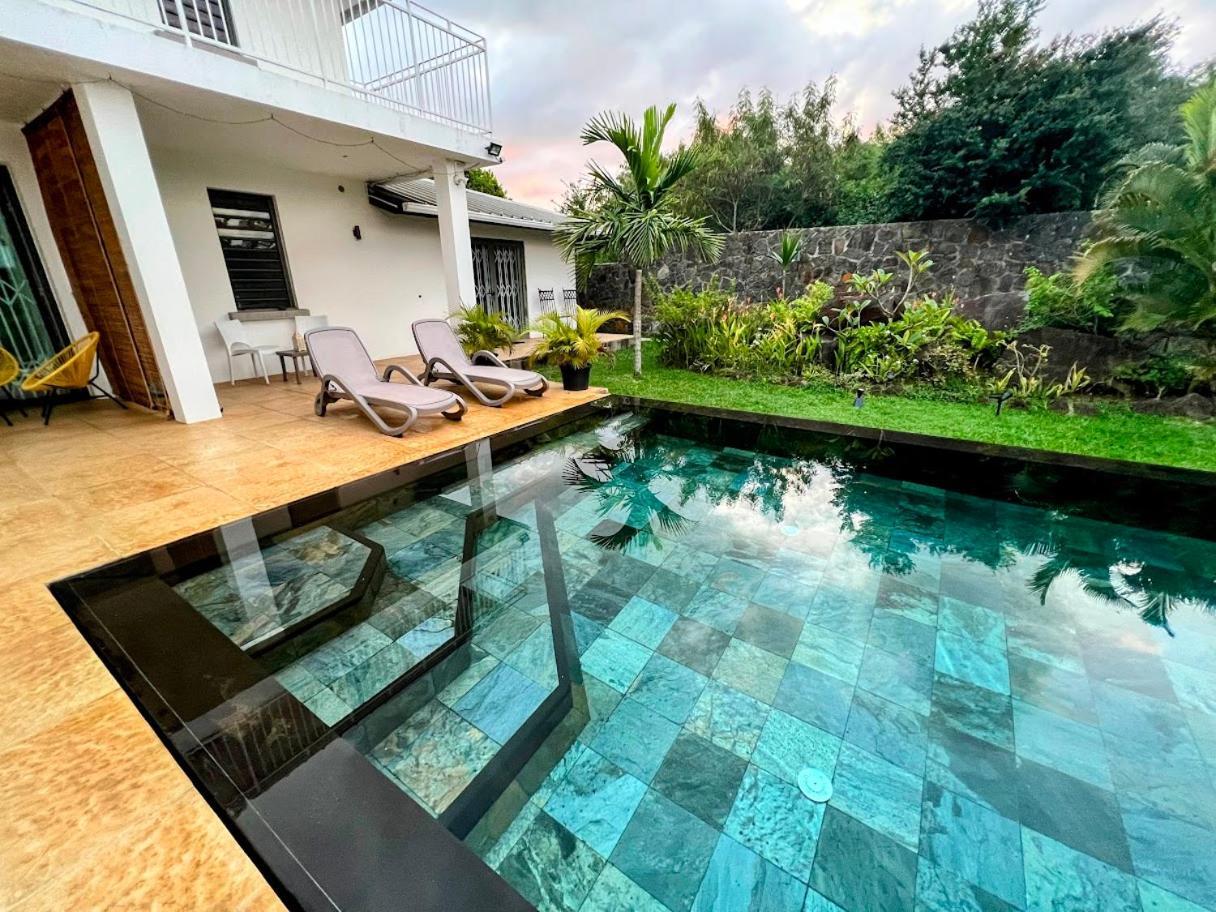 Lakaz Kannell - Vanilla Lodge, Secluded Outside Bath & Shower Infinity Pool เกป มาลเออเรอส์ ภายนอก รูปภาพ