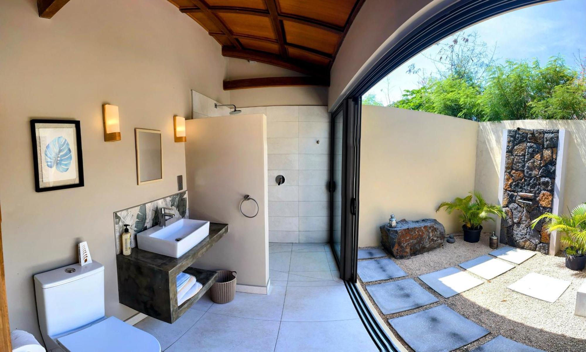 Lakaz Kannell - Vanilla Lodge, Secluded Outside Bath & Shower Infinity Pool เกป มาลเออเรอส์ ภายนอก รูปภาพ